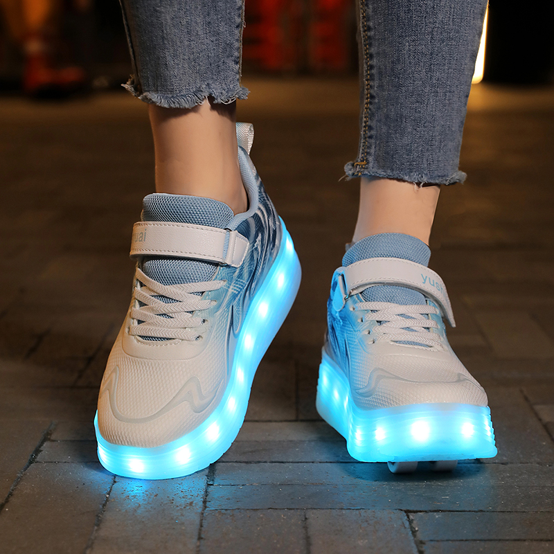 Youth Roller Shoes LED Lights  - đánh giá và giá Children'S Outdoor