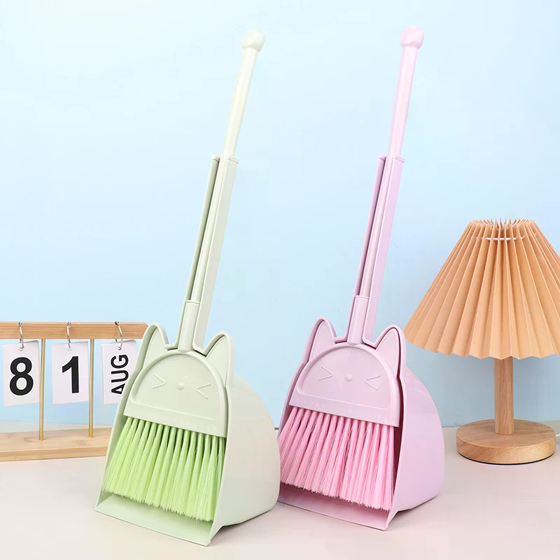 1 Set Cartoon Flexible Bristle - đánh giá và giá Kids Outdoor Broom